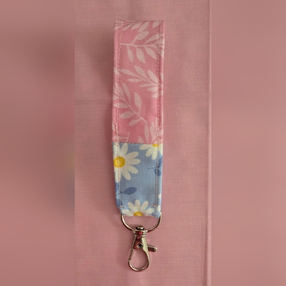 Floral Pink and Blue Wristlet Keychain - Picture 1 of 5